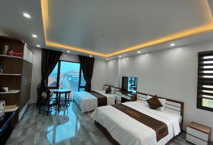 اتاق سوپریور خانوادگی, Trường Sinh
