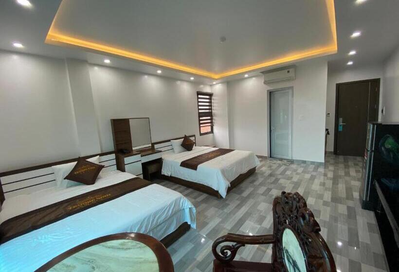 اتاق سوپریور خانوادگی, Trường Sinh