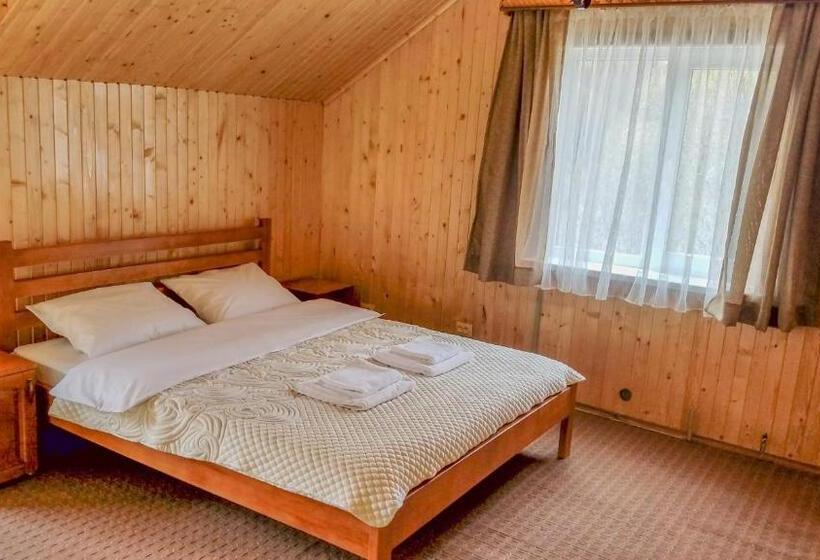 Номер Стандарт, коло гір