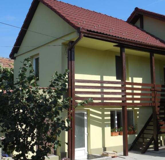 Студия Стандарт, Vila Bel Ami