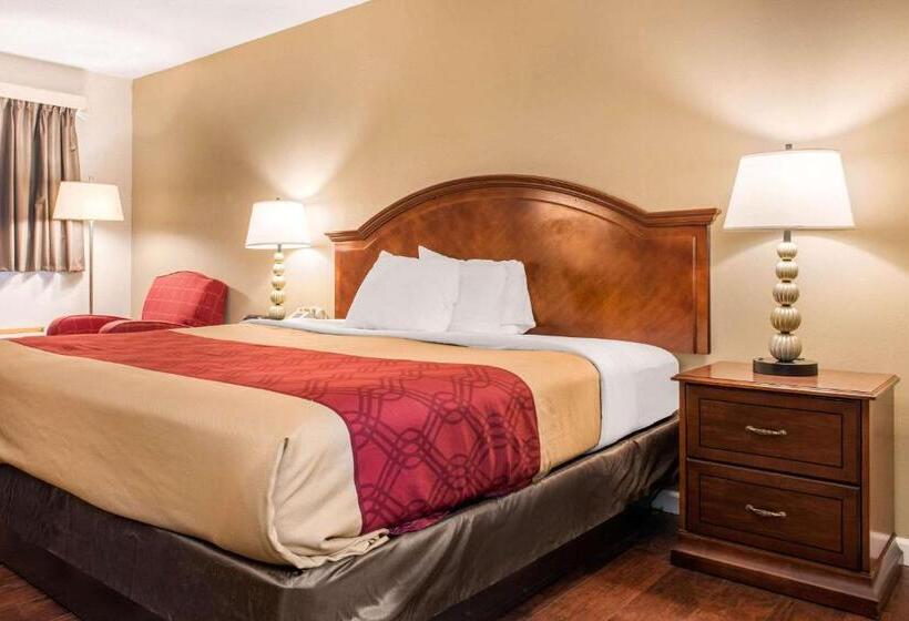 스탠다드 룸 킹사이즈 침대, Econo Lodge
