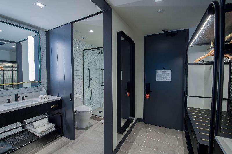 اتاق استاندارد با چشم‌انداز باغ, Supatra Hua Hin Resort