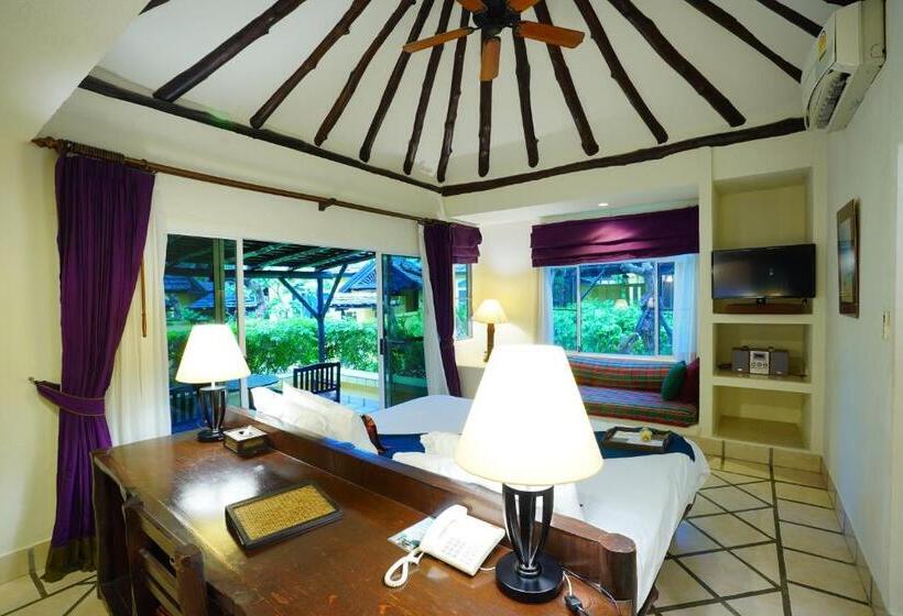 اتاق استاندارد با چشم‌انداز دریا, Supatra Hua Hin Resort