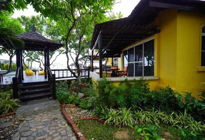 اتاق استاندارد با چشم‌انداز دریا, Supatra Hua Hin Resort