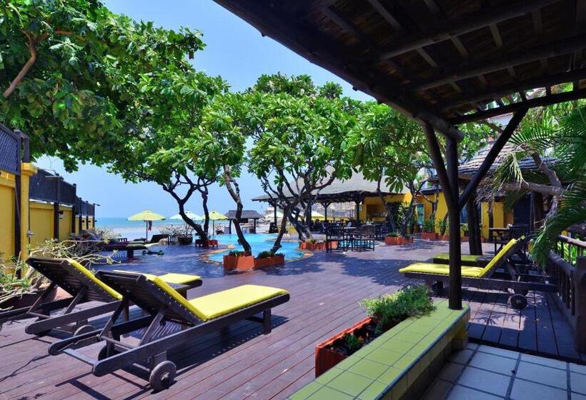 اتاق استاندارد با چشم‌انداز دریا, Supatra Hua Hin Resort