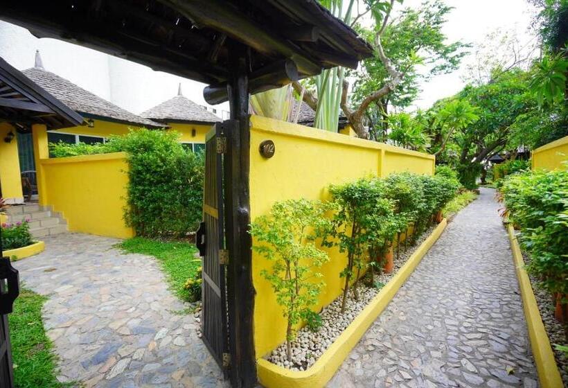 ویلای سوپریور 1 خوابه, Supatra Hua Hin Resort