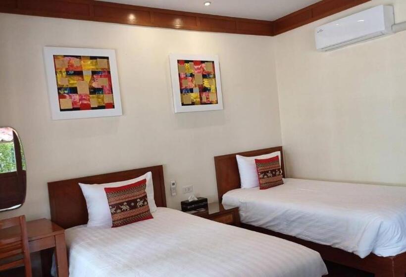 豪华房间, Uthai River Lake Resort
