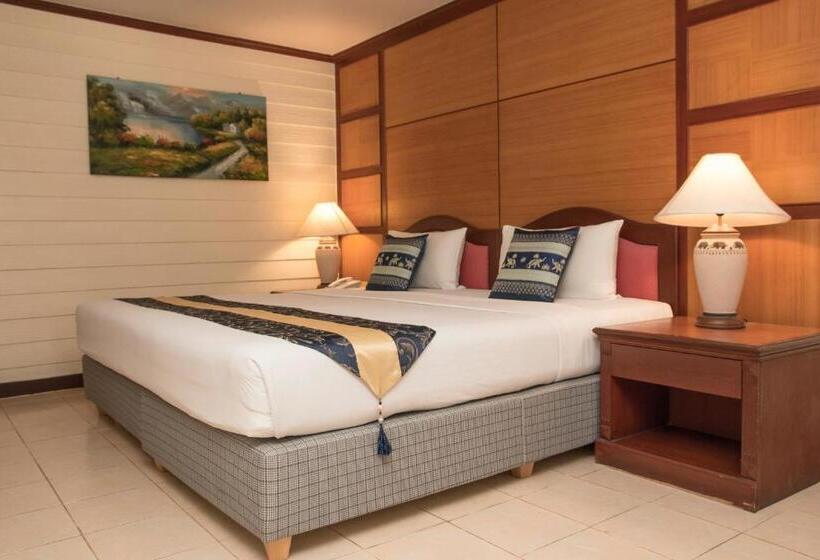 Номер Стандарт Вид на Бассейн, S Lodge Pattaya Formally Sabai Lodge
