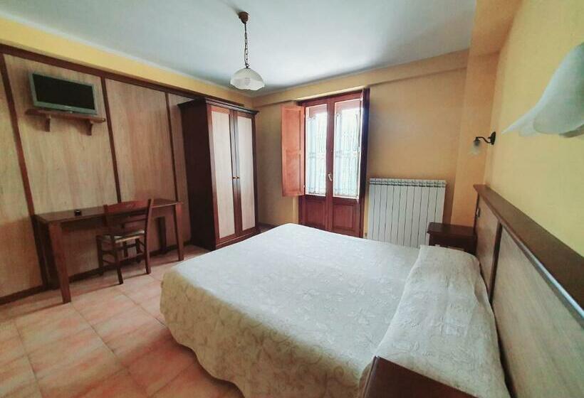 Quarto Estandar, Albergo Del Sangro