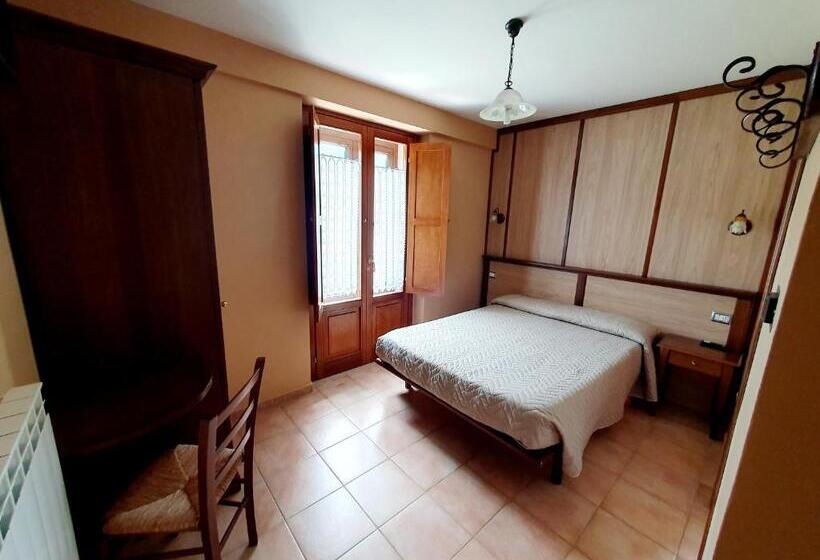 Quarto Estandar Individual, Albergo Del Sangro
