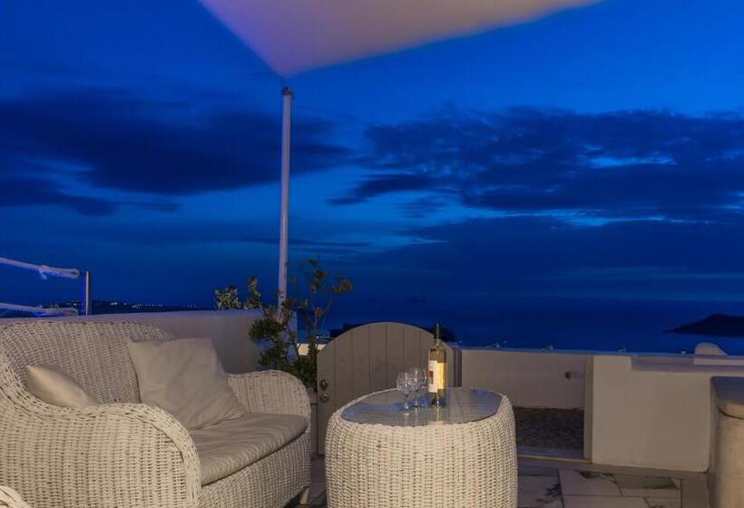 سوئیت با چشم‌انداز, Iliovasilema Hotel & Suites