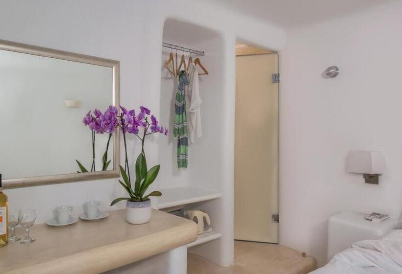 اتاق استاندارد با چشم‌انداز, Iliovasilema Hotel & Suites