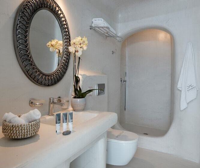 سوئیت جونیور با چشم‌انداز, Iliovasilema Hotel & Suites