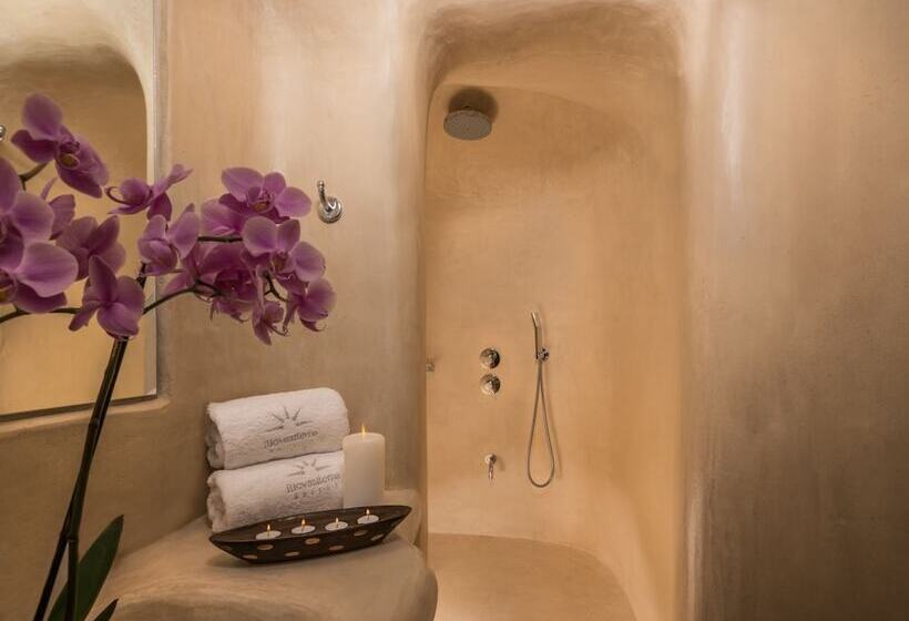 سوئیت جونیور با چشم‌انداز, Iliovasilema Hotel & Suites