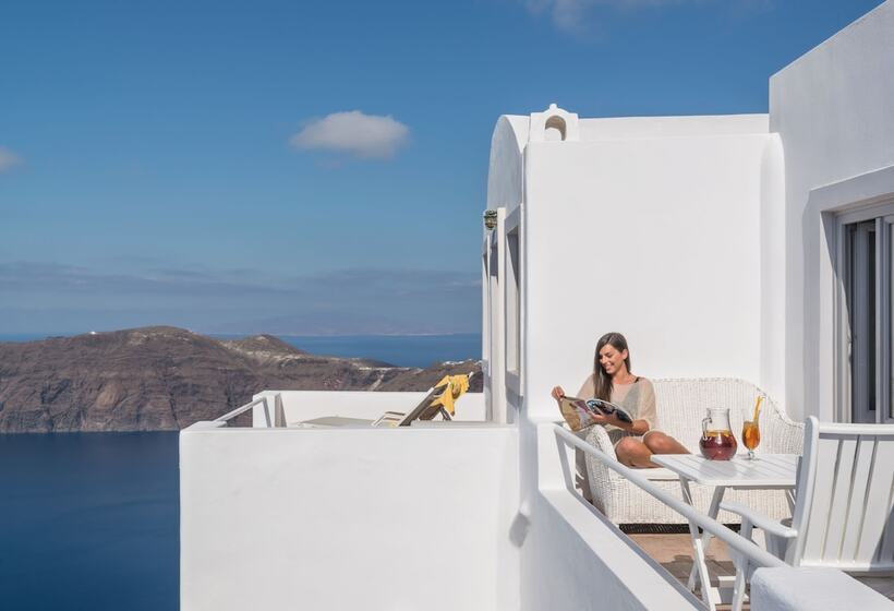 سوئیت جونیور با چشم‌انداز, Iliovasilema Hotel & Suites