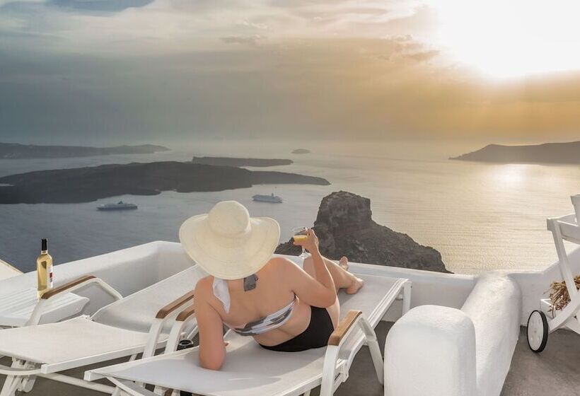 Superior suite with view, Iliovasilema Hotel & Suites