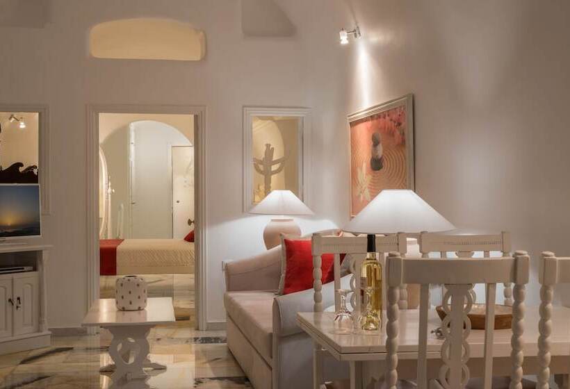 Superior suite with view, Iliovasilema Hotel & Suites