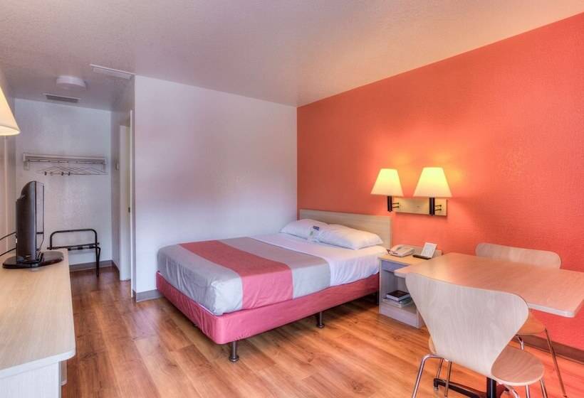 디럭스 룸, Motel 6tigard, Or  Portland South  Lake Oswego