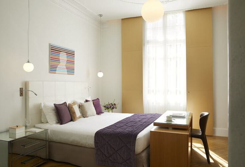 اتاق لوکس, The Excelsior Small Luxury Hotels Of The World