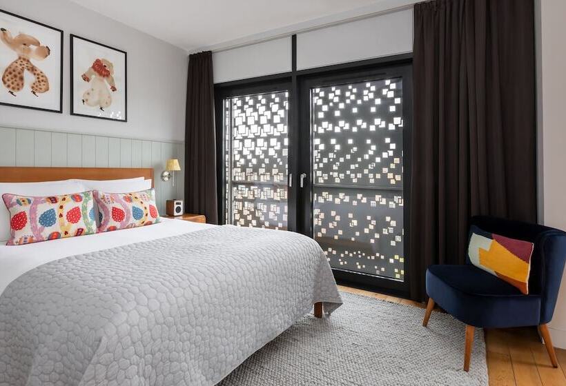 Люкс Deluxe 2 Спальни, Town Hall Hotel   Shoreditch