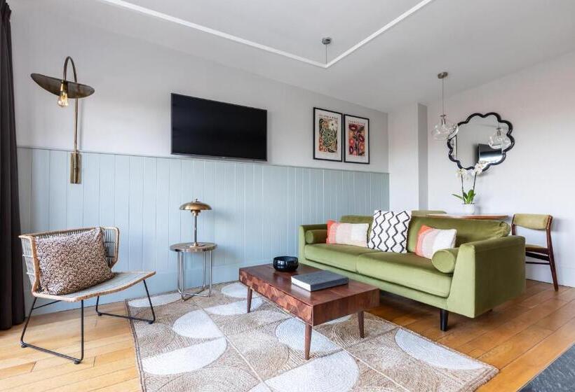 Полулюкс Повышенной Комфортности, Town Hall Hotel   Shoreditch