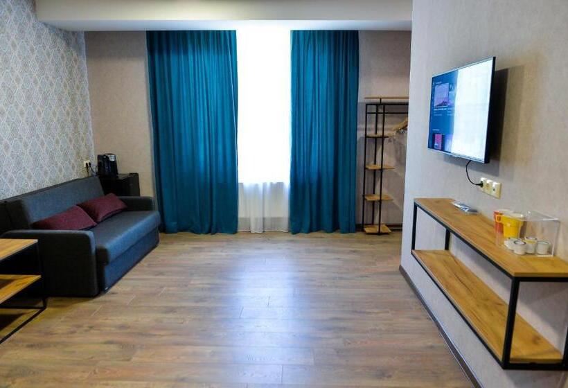 سوییت سوپریور, Tskaltubo Epic Hotel & Spa