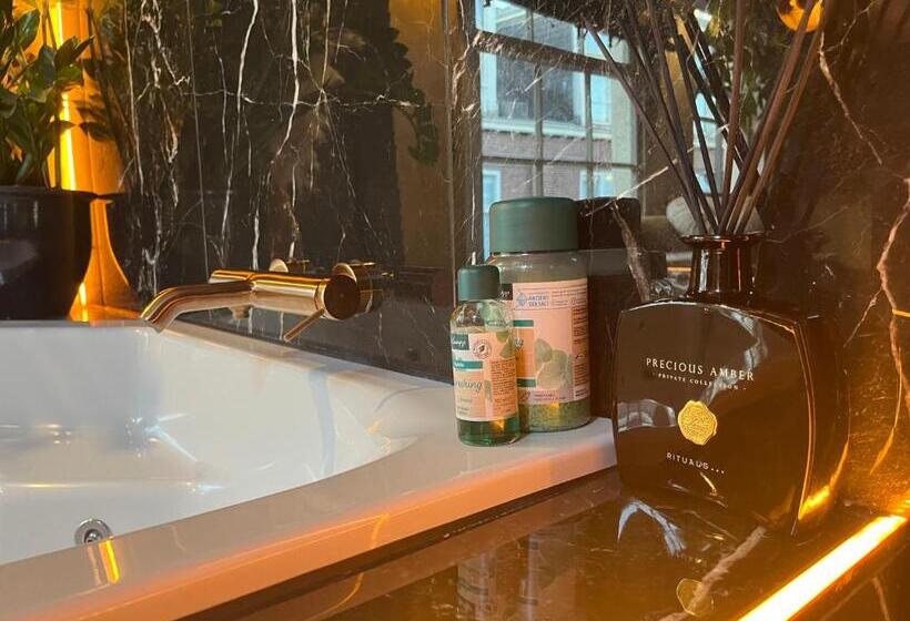 Стандартный Номер Кровать Кинг, The Enlightened House Luxury Suites