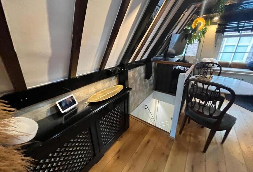 Стандартный Номер Кровать Кинг, The Enlightened House Luxury Suites