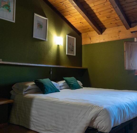 Quarto Estandar, New Genziana