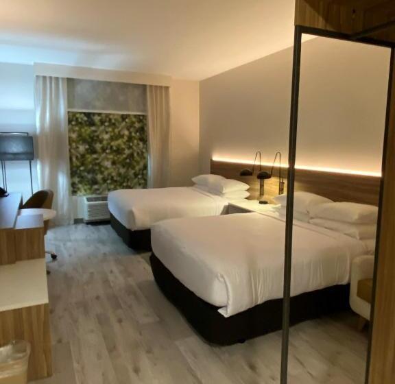 Standard-huone, Wyndham Garden Orlando Airport   Free Airport Shuttle