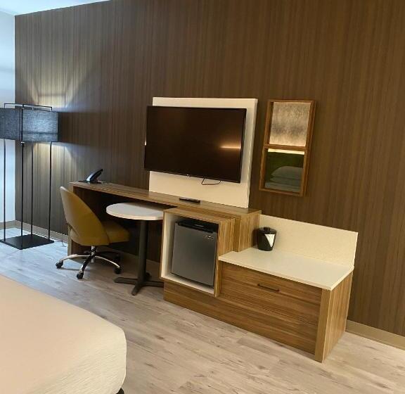 Deluxe-huone King-vuode, Wyndham Garden Orlando Airport   Free Airport Shuttle