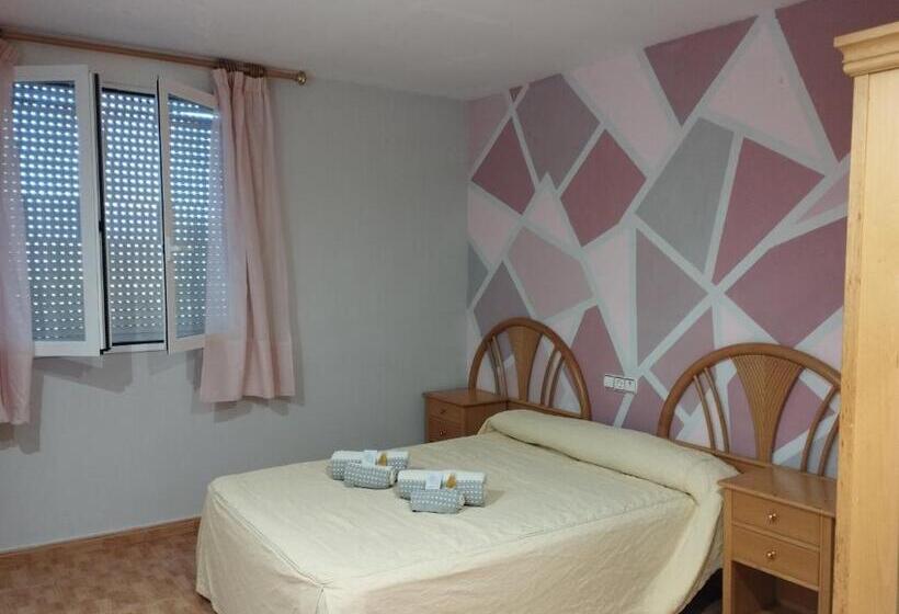 Номер Стандарт, Hostal Restaurante La Cepa