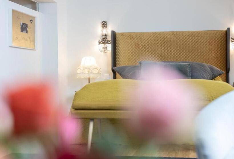 Полулюкс, De Merin Boutique Hotel Straden