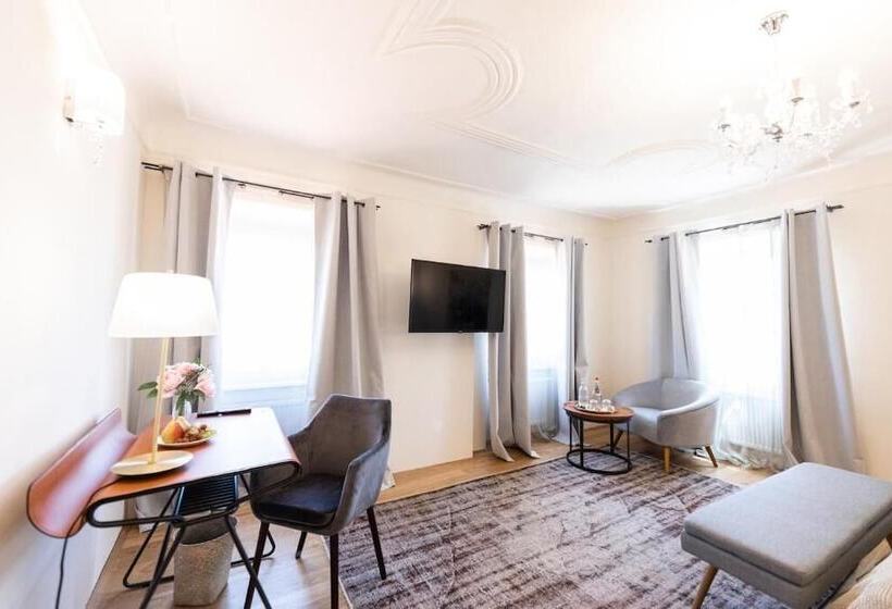 Полулюкс, De Merin Boutique Hotel Straden