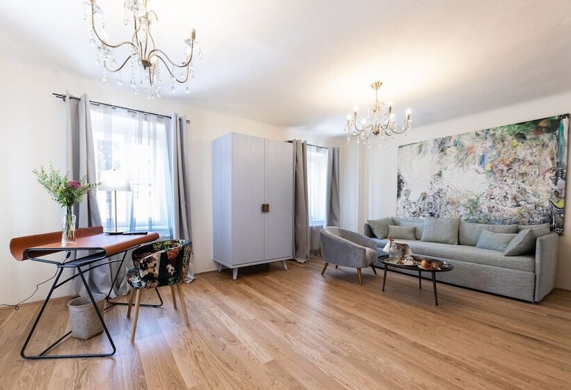 Люкс Повышенной Комфортности, De Merin Boutique Hotel Straden