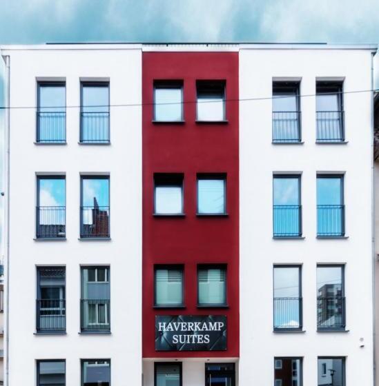 سوئیت با بالکن, Haverkamp Suites