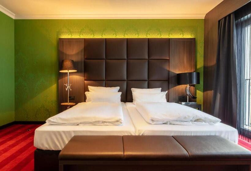 سوئیت با بالکن, Haverkamp Suites