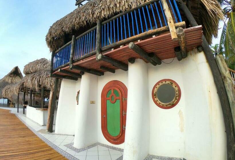 اتاق سوپریور, Múcura Club