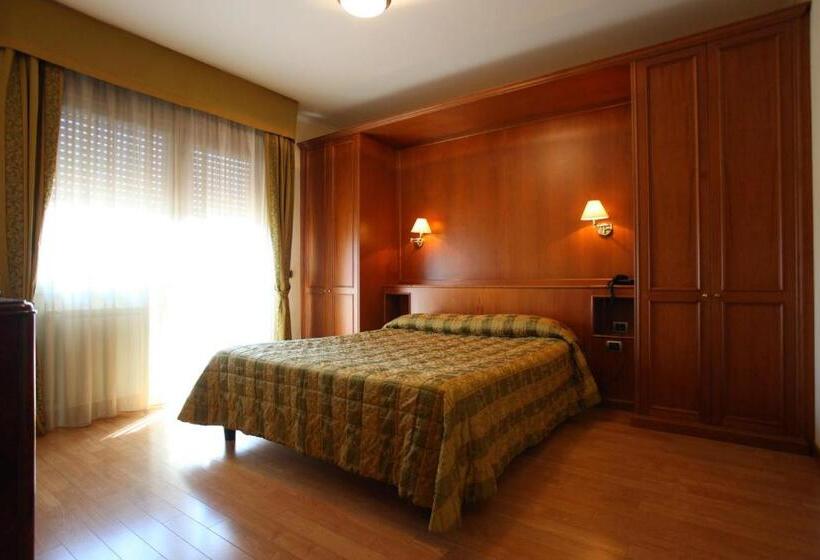 آپارتمان 1 خوابه, Altea Suites