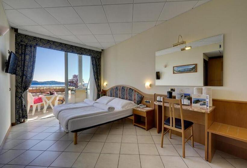 Номер Стандарт Вид на Озеро, Residence Zust