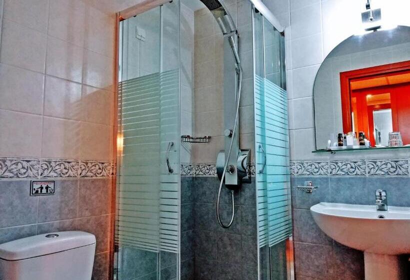 经济房, Ambassador Hotel Thessaloniki