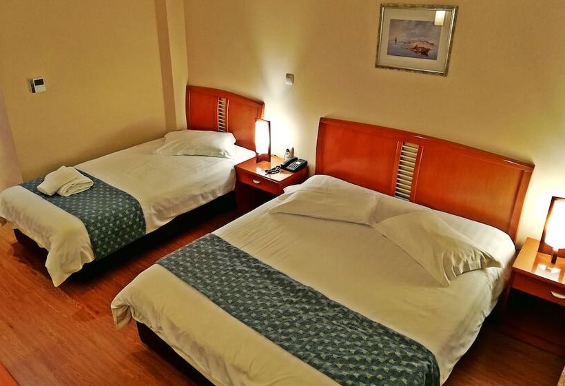 标准三人间, Ambassador Hotel Thessaloniki