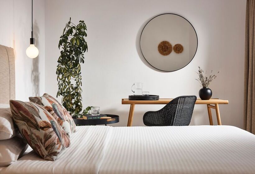 Номер Стандарт, Glavas Inn
