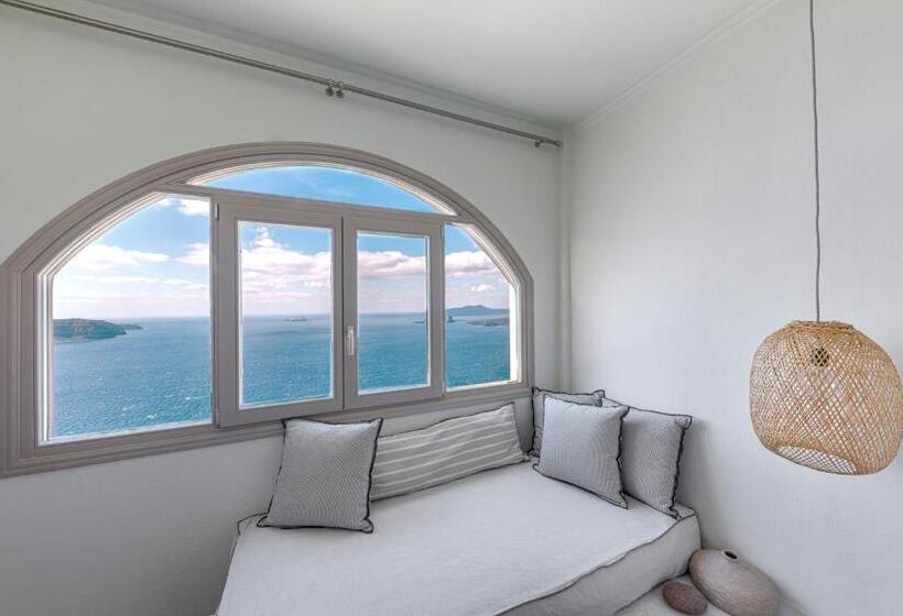 자쿠지 스위트, Grand View   Megalochori Santorini
