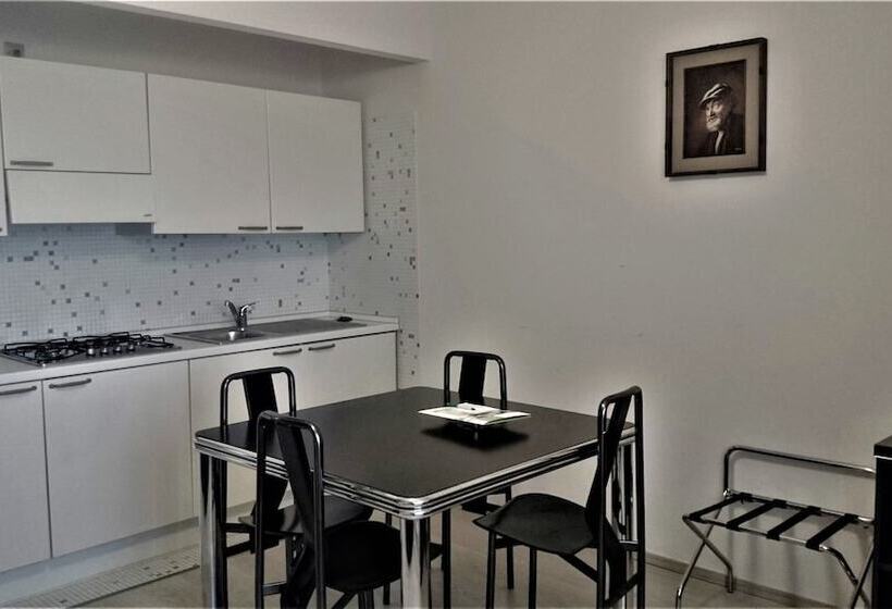 اتاق استاندارد یک نفره, Residence Hotel Torino Uno