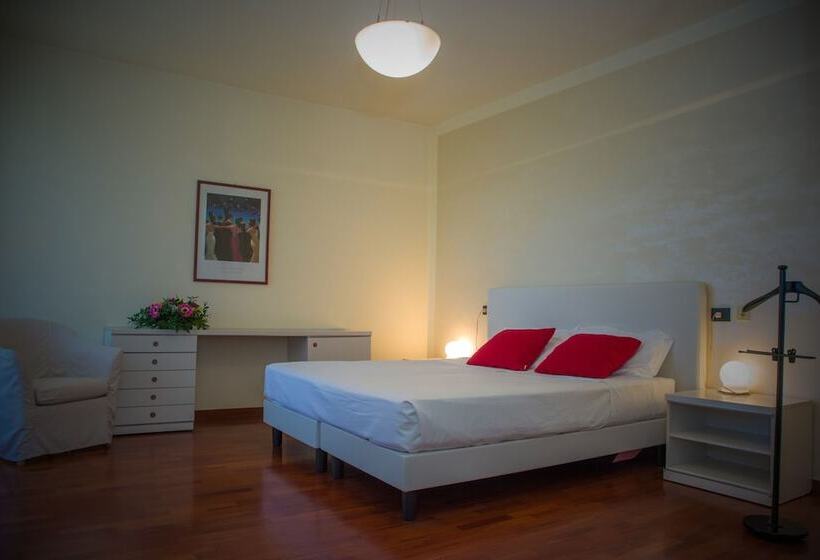 سوییت, Residence Hotel Torino Uno