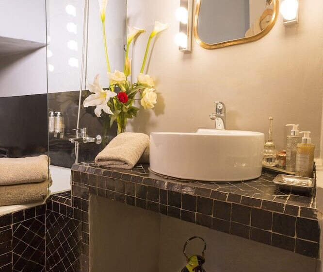اتاق لوکس, Riad Ines Home