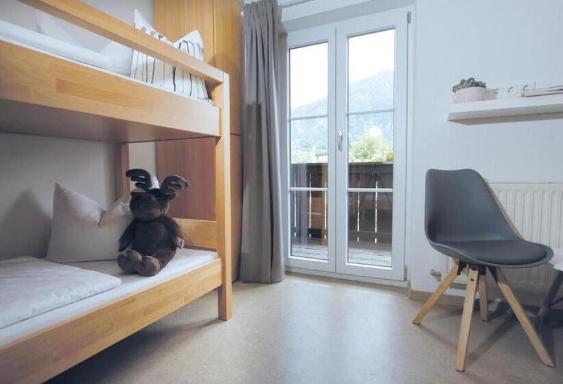 Кровать в Общей Комнате, Berg Blick Jugendherberge Mit Privatzimmer