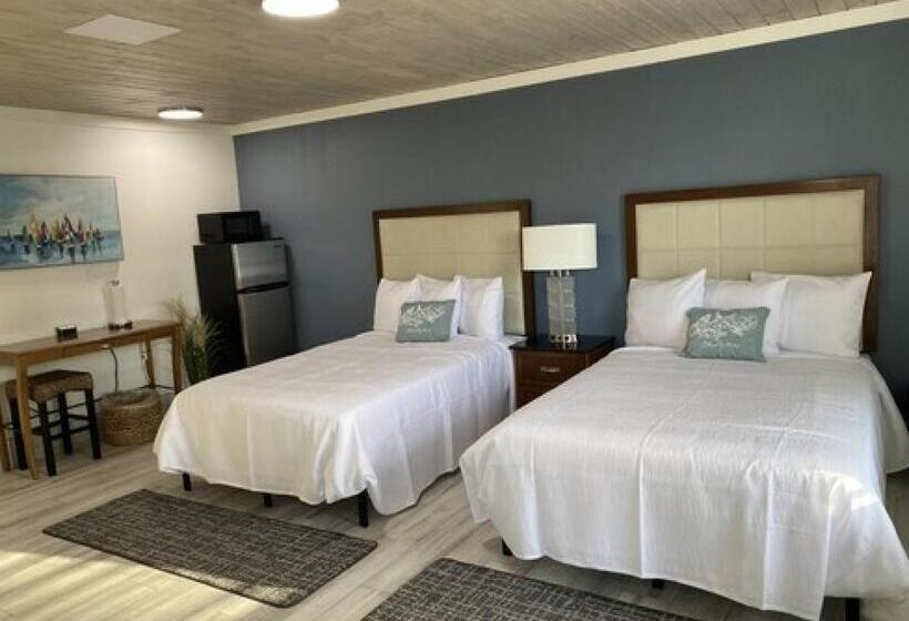 Номер Стандарт, Gulf Coast Inn
