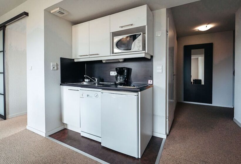 Апартаменты 1 Спальня, Appart’city Confort Nantes Ouest Saint Herblain